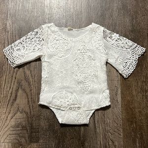 Lace Longsleeve Onesies- Size 12M